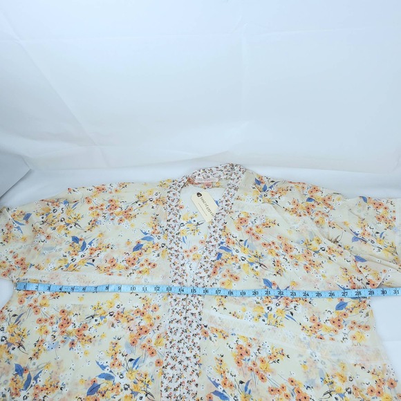 Band of Gypsies Pastel Coquette Kimono Open Duster Cover Up NWT Oversized XS/S - Picture 7 of 7